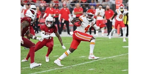 Patrick Mahomes entra al campo para llevarse la victoria fácilmente
